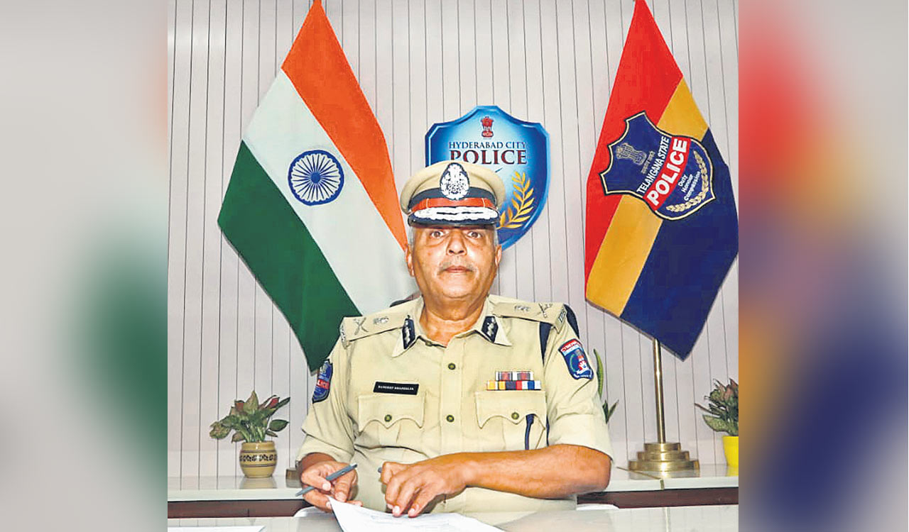 Senior IPS officer Sandeep Shandilya assumes charge as Hyderabad Police Commissioner