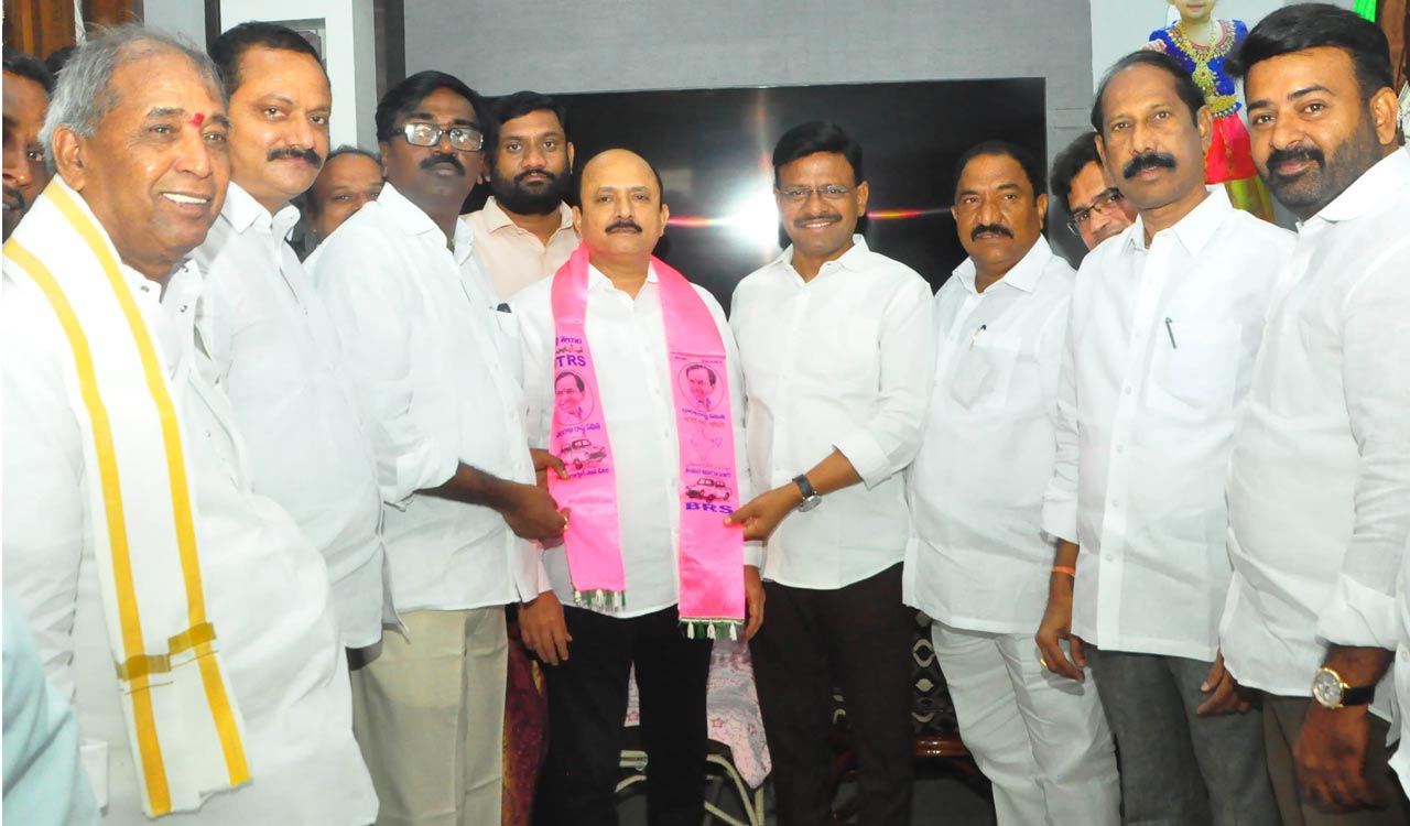 Migration of opposition workers into BRS continue in Khammam