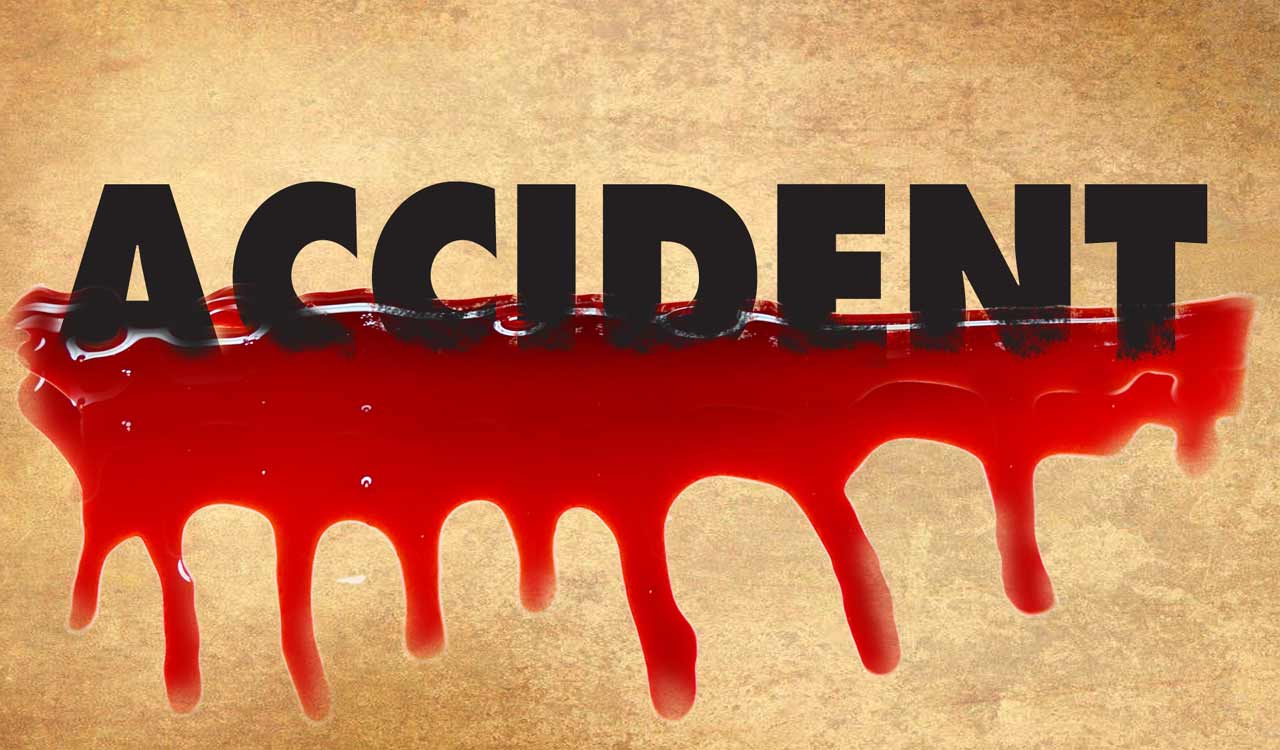 Mason killed as auto-rickshaws collide in Mancherial