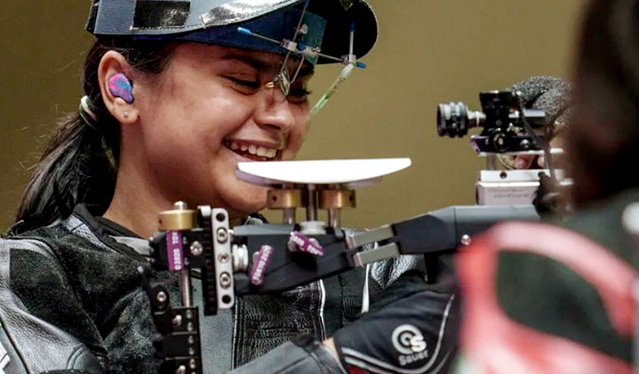 Para Asian Games: Avani Lekhara wins shooting gold for India