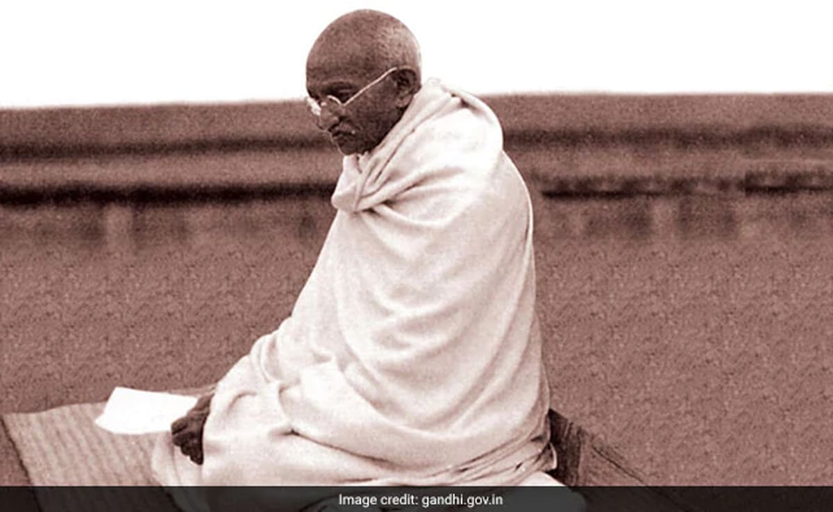 Gandhi Jayanti Updates: PM Modi Pays Tribute To Mahatma Gandhi