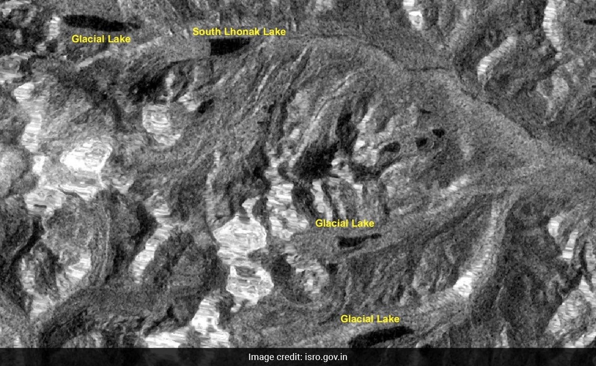 ISRO's Satellite Images Show How Sikkim's Lhonak Lake Burst, Caused Floods