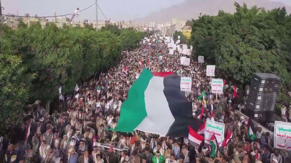 Yemenis declare 'victory is near' at pro-Palestinian rally in Sana’a