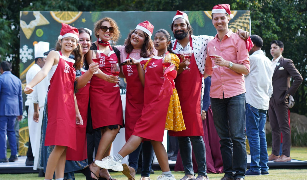 Novotel Hyderabad hosts cake mixing ceremony