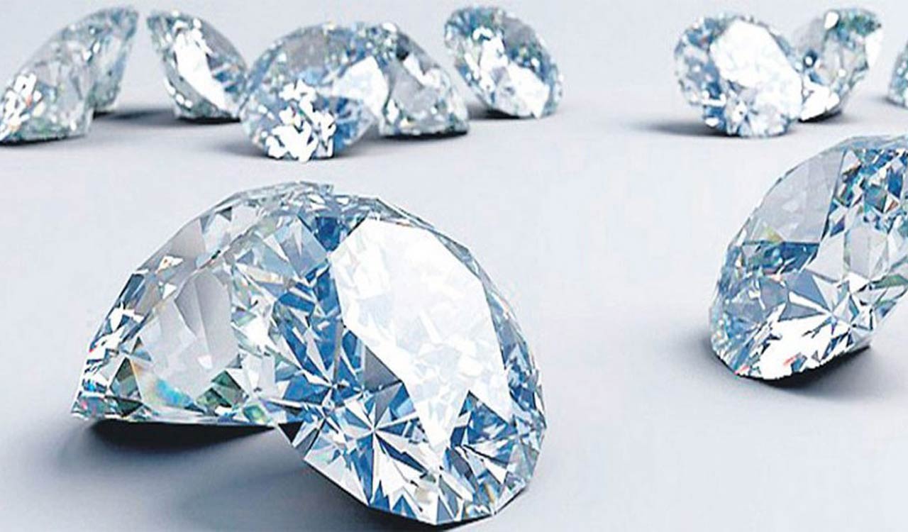 Diamond prices dip globally with consumers choosing services over jewellery