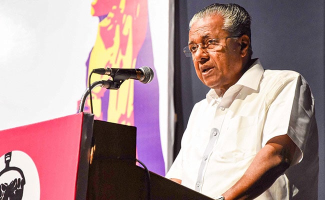 Pinarayi Vijayan Slams Deve Gowda, Denies Supporting JDS-BJP Tie Up