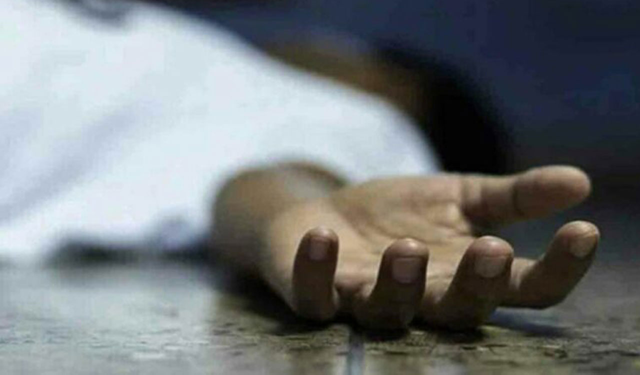 Constable kills mother-in-law, shoots self in Hanamkonda