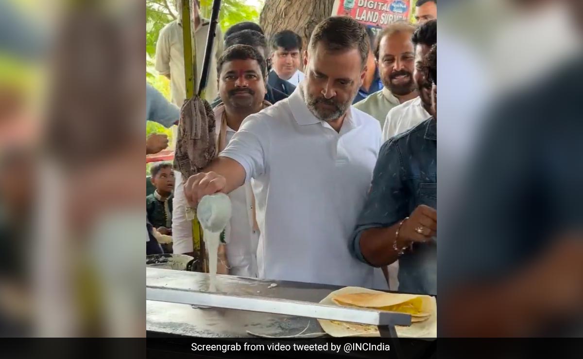 Watch: Rahul Gandhi Makes Dosa At Roadside Eatery In Poll-Bound Telangana