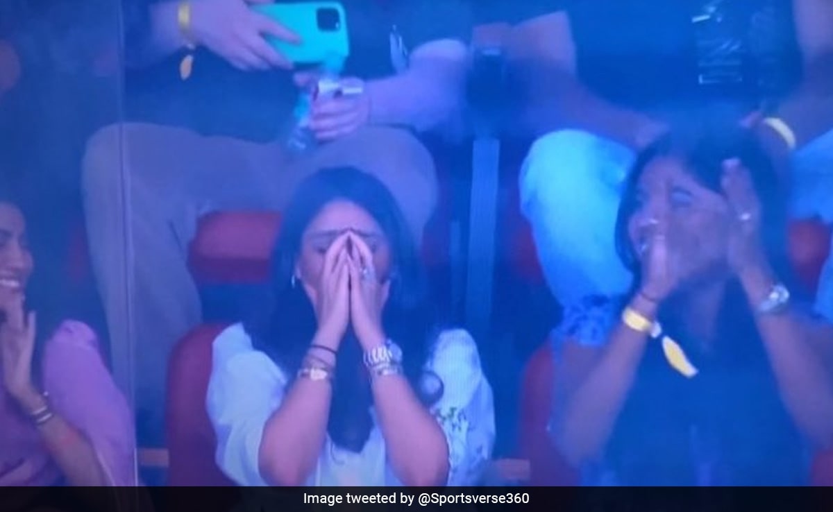 Watch: Rohit Survives Close DRS Call. Wife Ritika's Expression Goes Viral