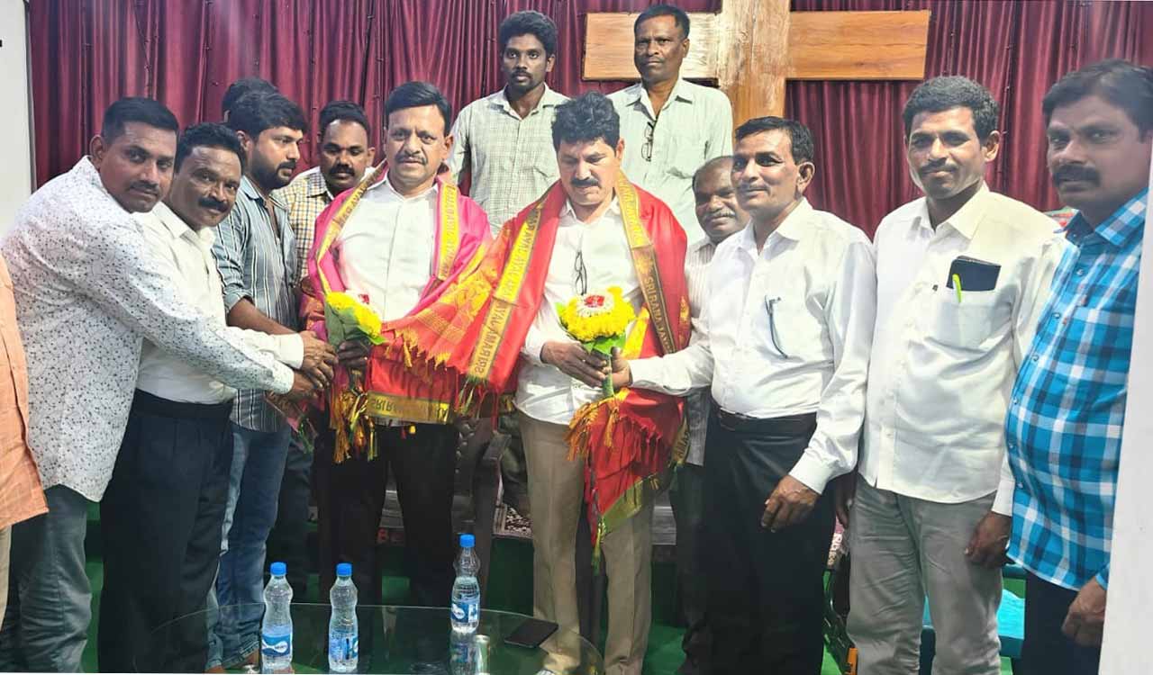 MLC Madhusudhan campaigns for BRS candidate in Bhadrachalam