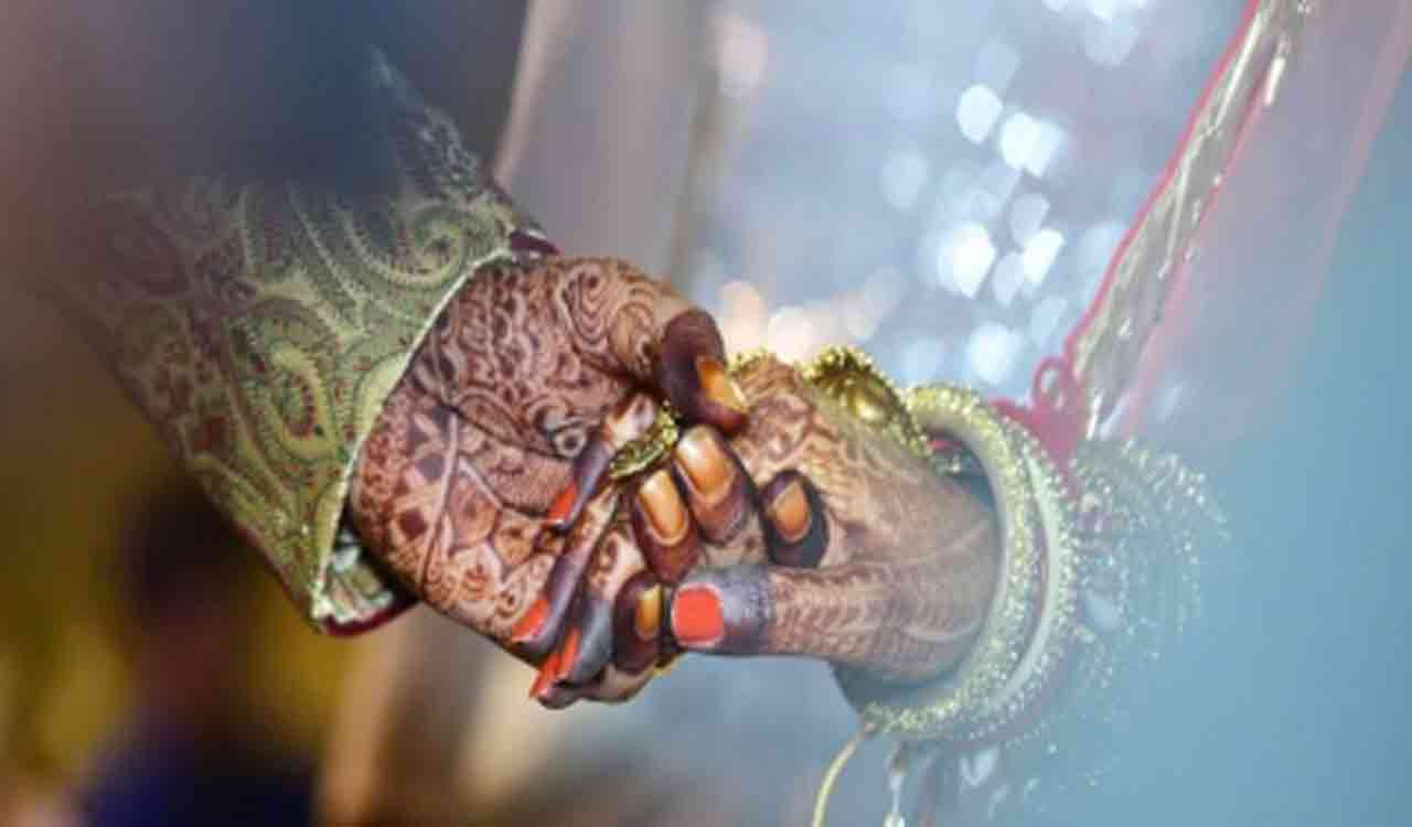 Lesbian woman ends life in Hyderabad after partner marries man