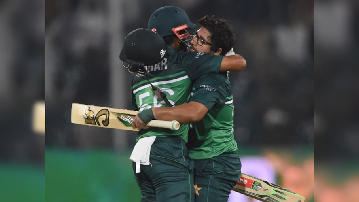 Pak Star's "Friendships And Favours" Post As Team Struggles At World Cup