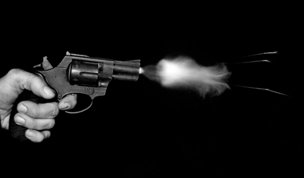 70-year-old Lawyer shoots self in UP’s Kanpur