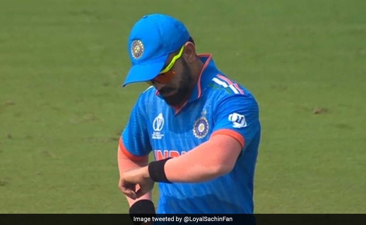 Watch: Kohli Taunts Rizwan Over Time Wasting. His Clock Gesture Is Viral