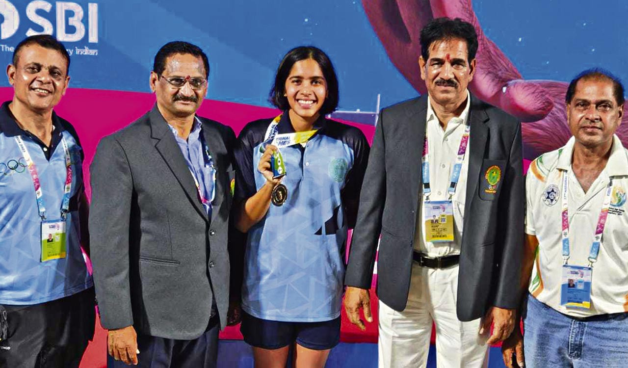 Telangana swimmer Vritti clinches bronze in National Games