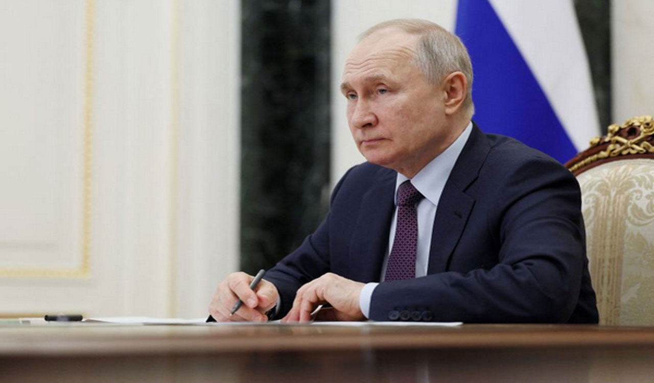 Ukraine would die in a week, if Western military aid stops, says Russian President Putin