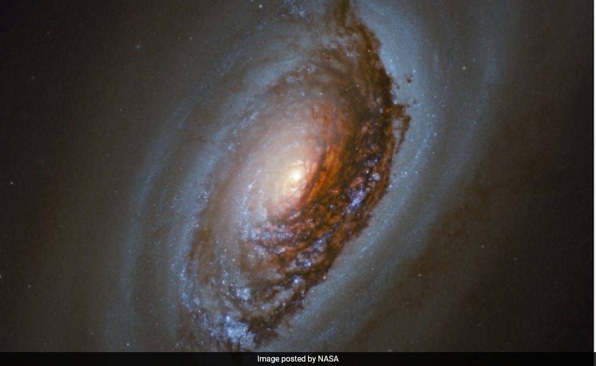 "Evil Eye": NASA Captures Galaxy 17 Million Light-Years Away From Earth