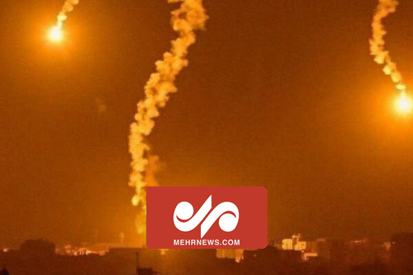 VIDEO: Israeli regime dropping phosphorus bombs on Gaza