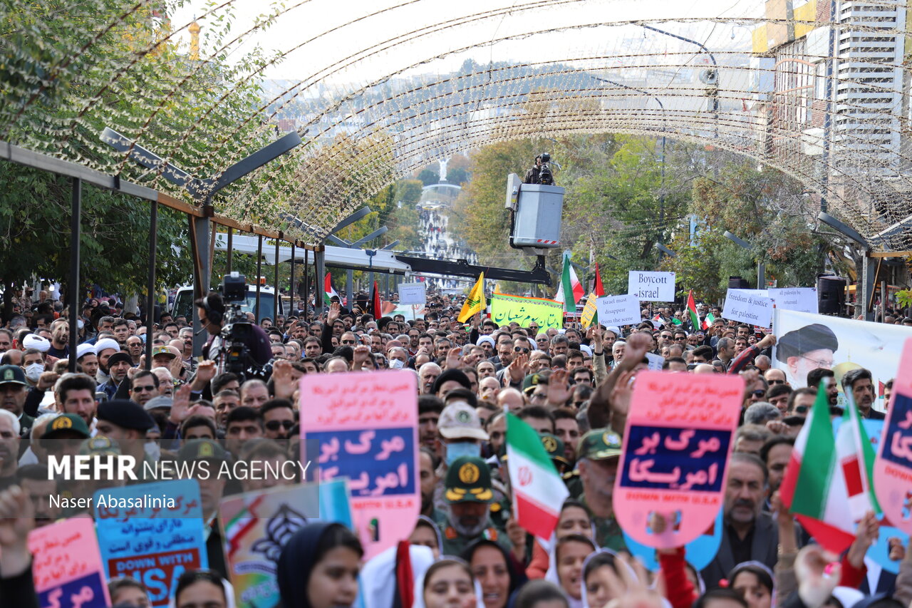 Iranians hold nationwide rallies in support of Palestinians