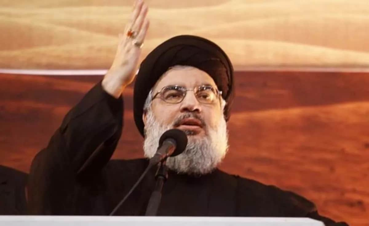 Iran Foreign Minister Meets Hezbollah Chief To End "Israeli Aggression"