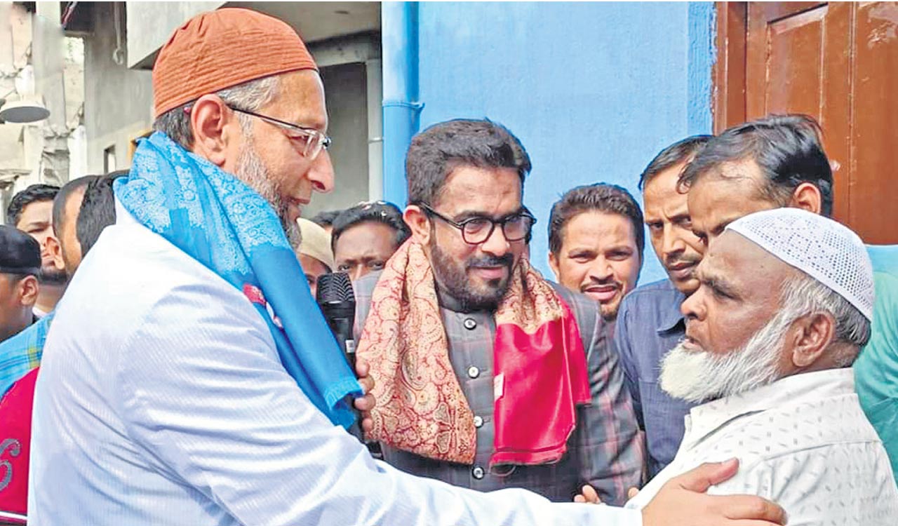 Asaduddin Owaisi starts door-to-door campaign in Hyderabad ahead of Telangana elections