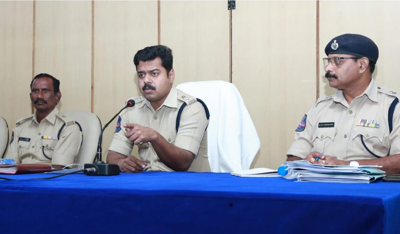 Implement model code of conduct effectively, Khammam CP tells police officials