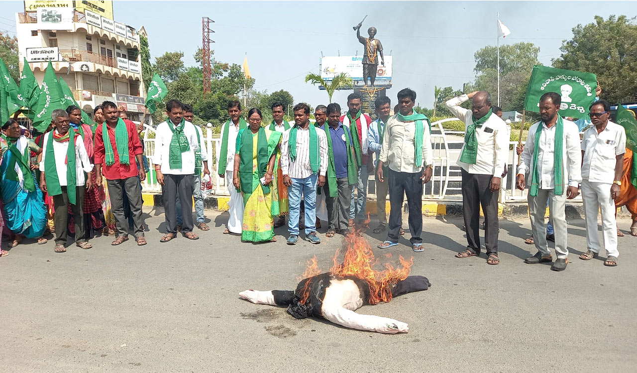 Congress protests spread across Telangana as party workers say Revanth sold tickets