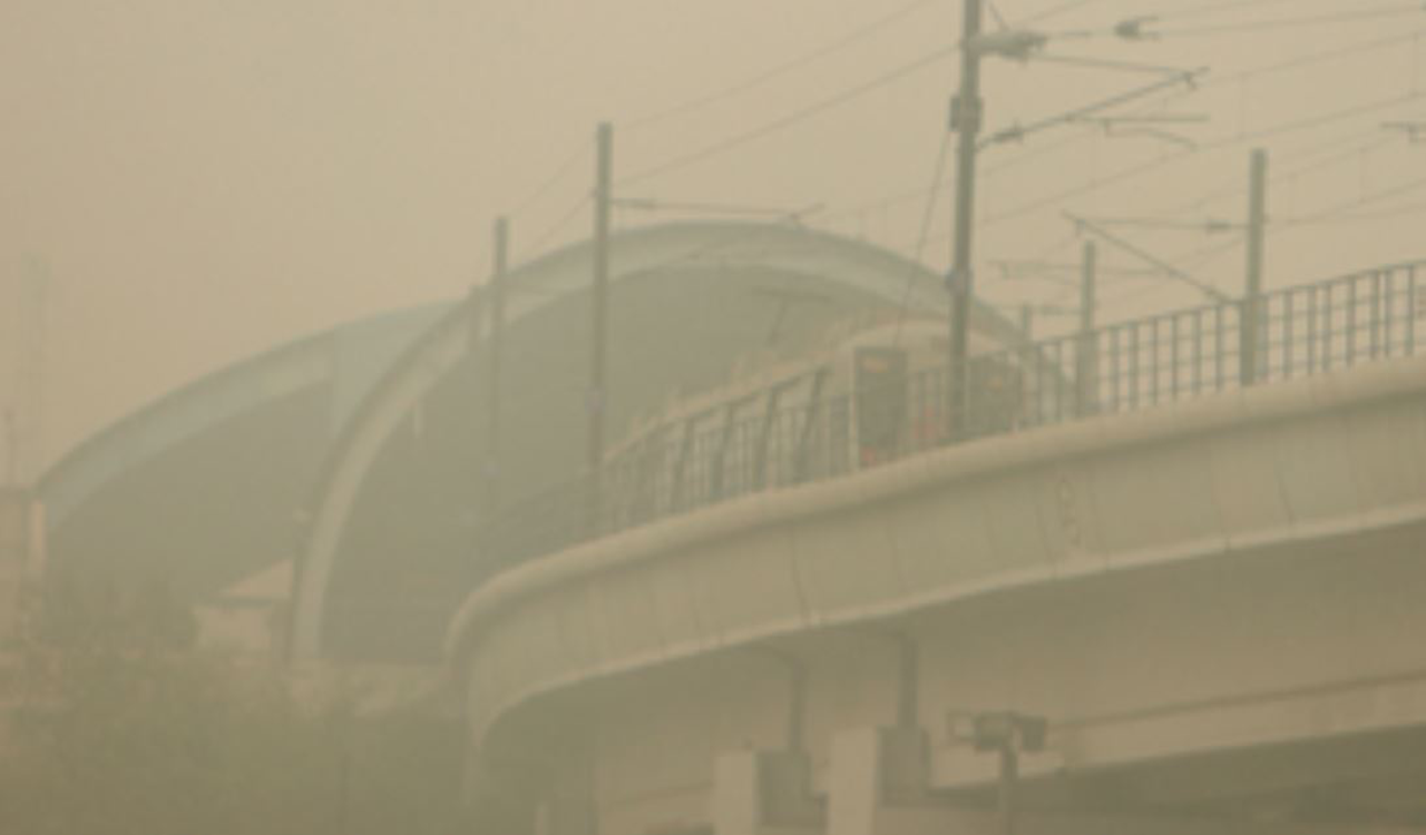 Delhi remains gas chamber with AQI in ‘severe’ category