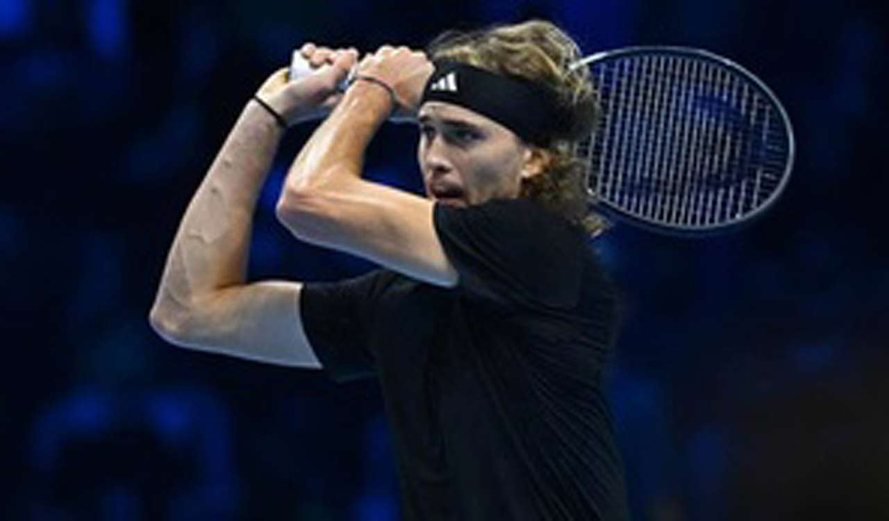 ATP Finals: Carlos Alcaraz loses to Alexander Zverev on debut