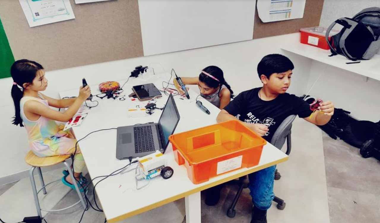 Dreamtime Learning Hub Introduces Weekend Makerspace Program