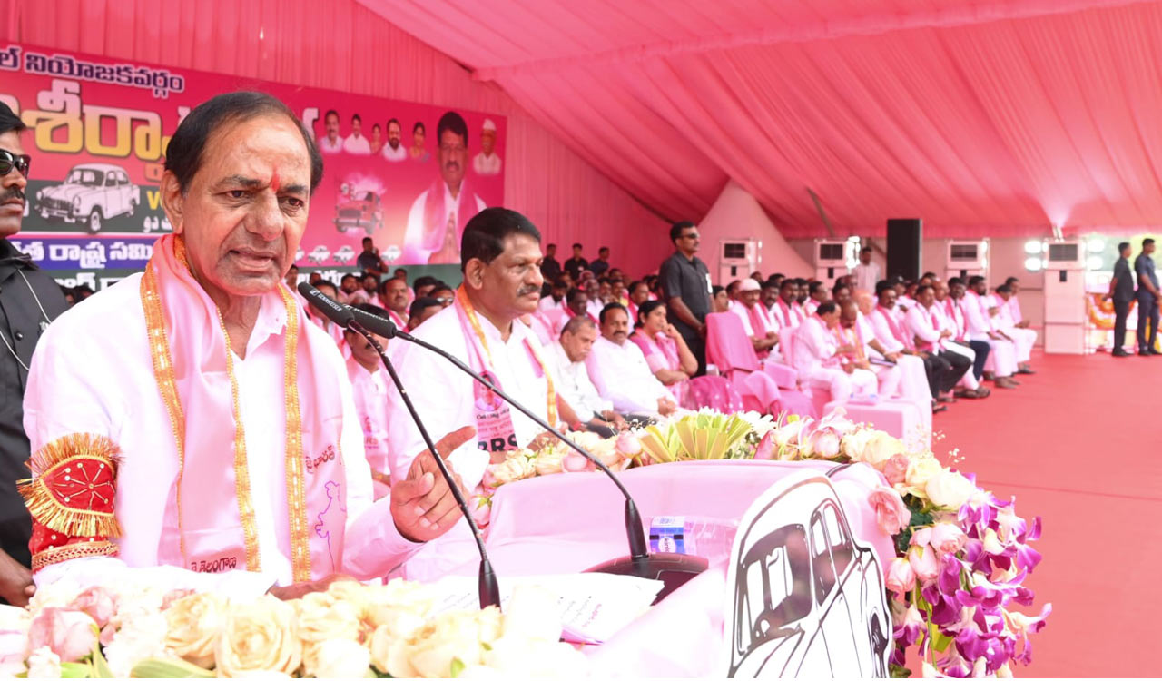 People in Maharashtra do not have facilities on par with people in Telangana: CM KCR