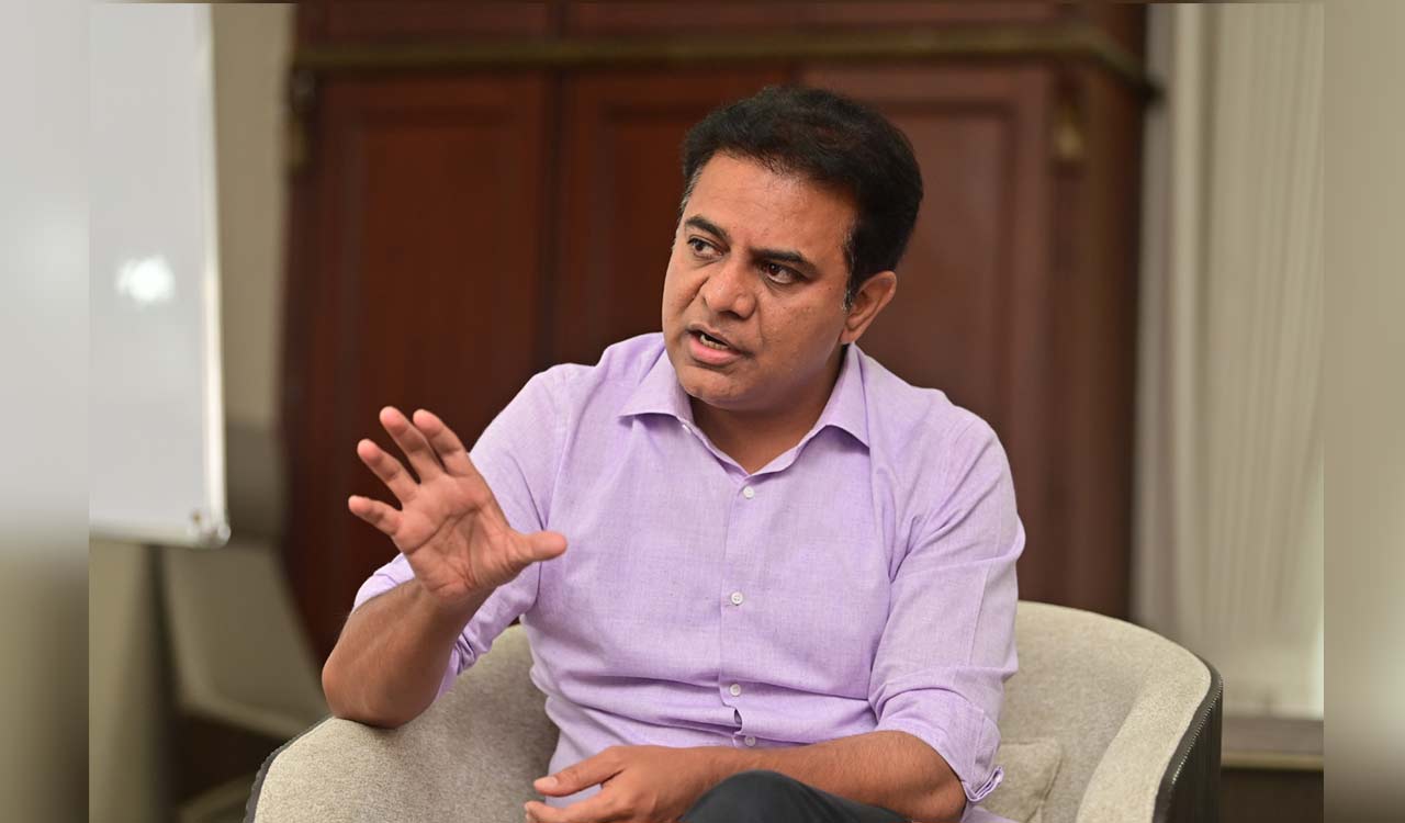 KTR slams Congress attempts to stall Rythu Bandhu