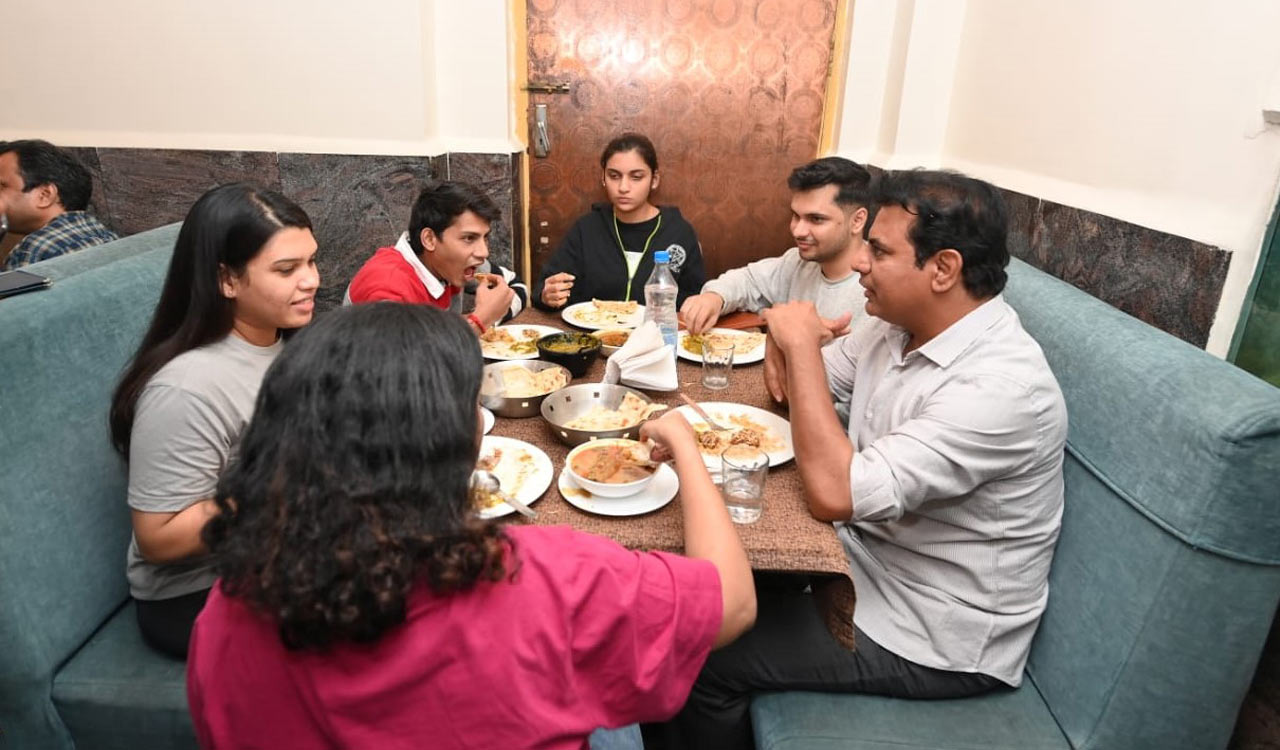 Minister KTR engages with Hyderabad voters over biryani, coffee