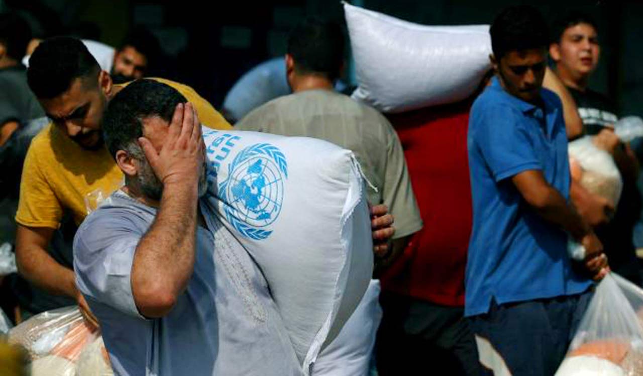 Massive Gaza aid convoy delivers 137 Trucks, 129,000 litres of fuel: UN