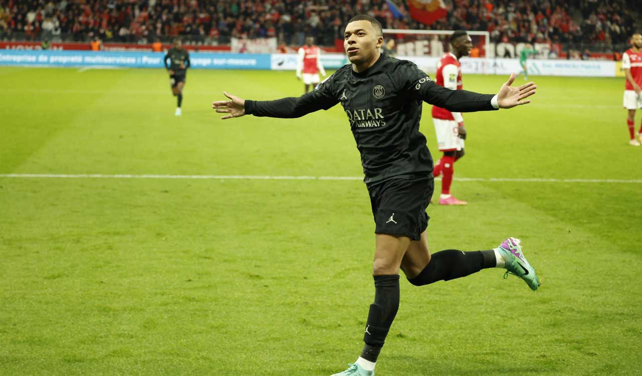 Mbappe’s Hat-Trick Propels PSG to Ligue 1 Summit against Reims