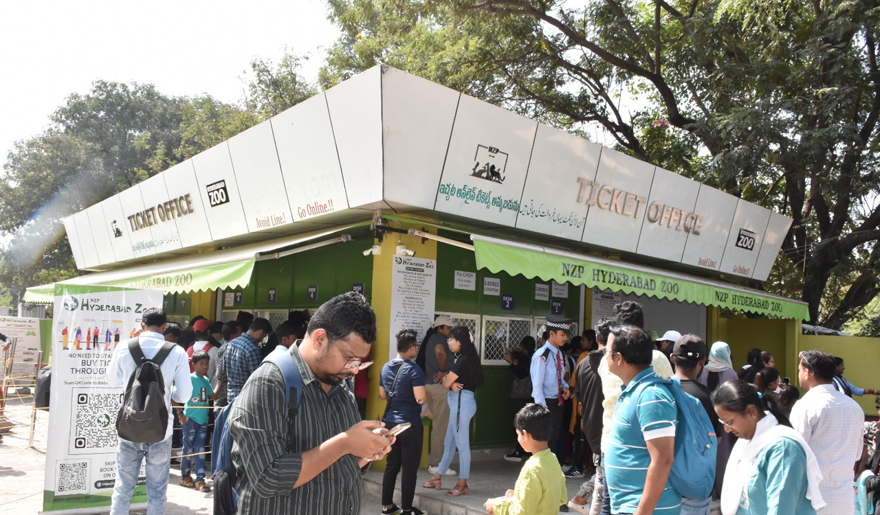 Visitors express happiness as Nehru Zoo Park goes cashless