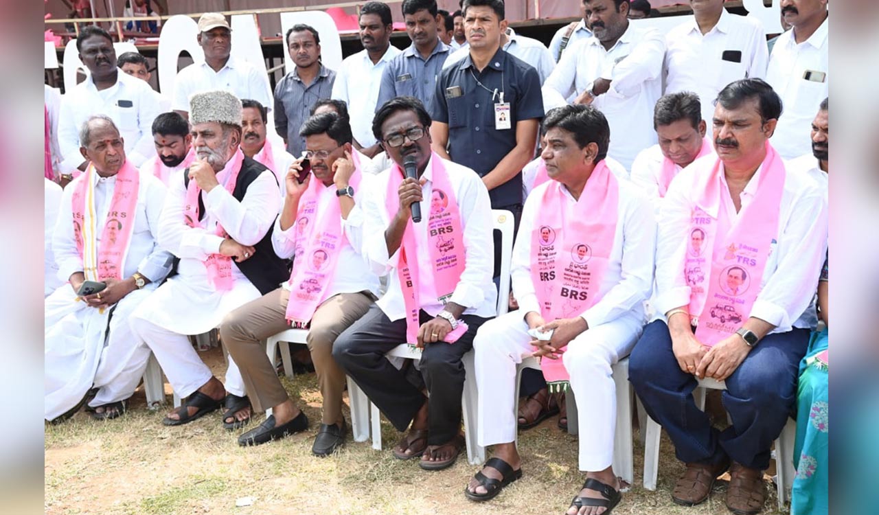 Stage set for CM KCR’s public meetings in Khammam, Kothagudem