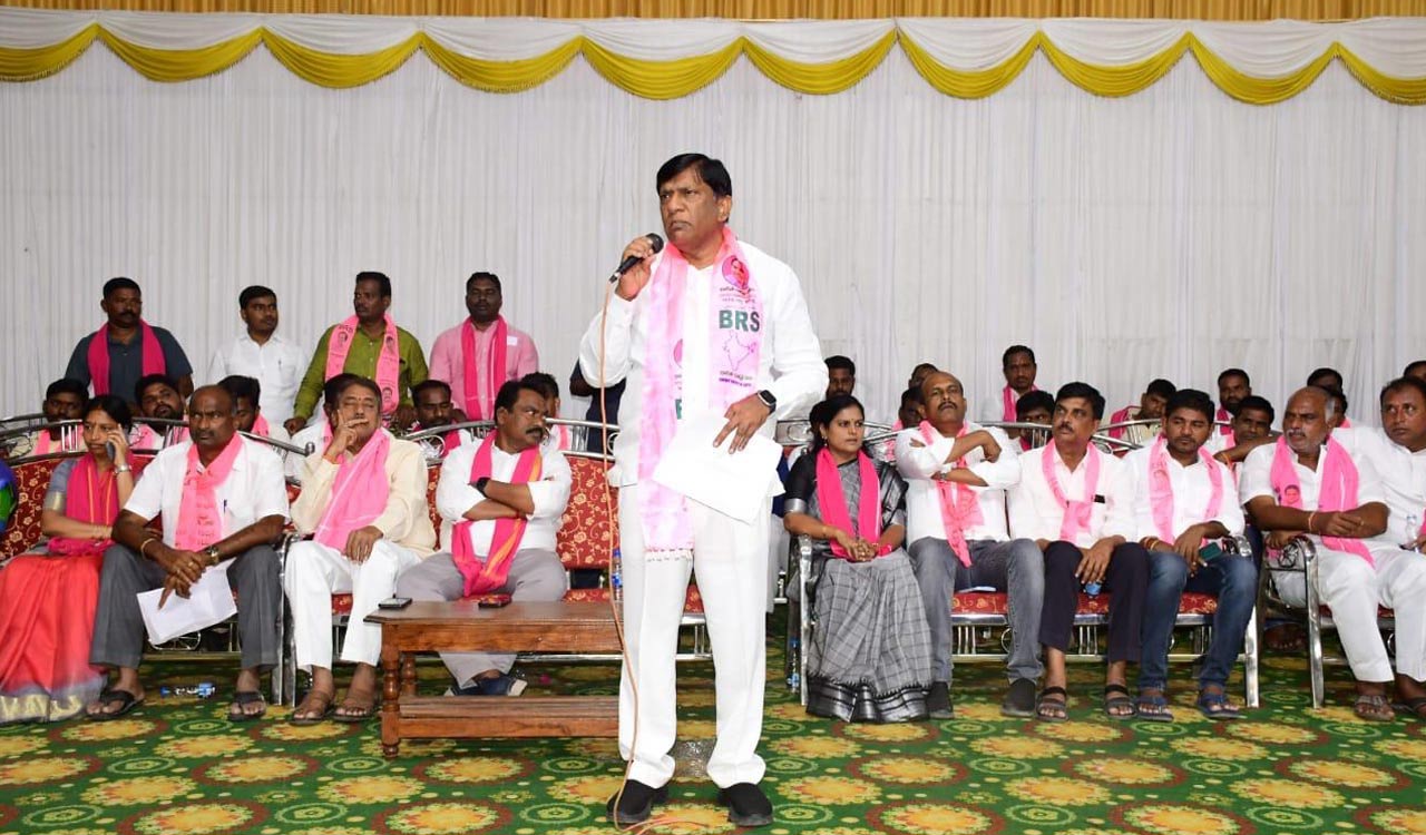 Telangana: Vinod Kumar wants BRS cadre to explain party manifesto to people