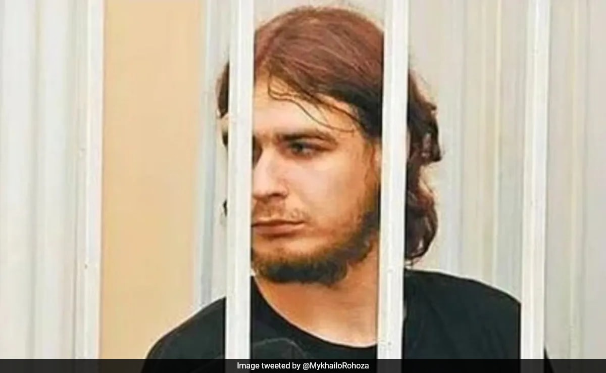 Putin Pardons Cult Member Who Killed Children After He Fights In Ukraine