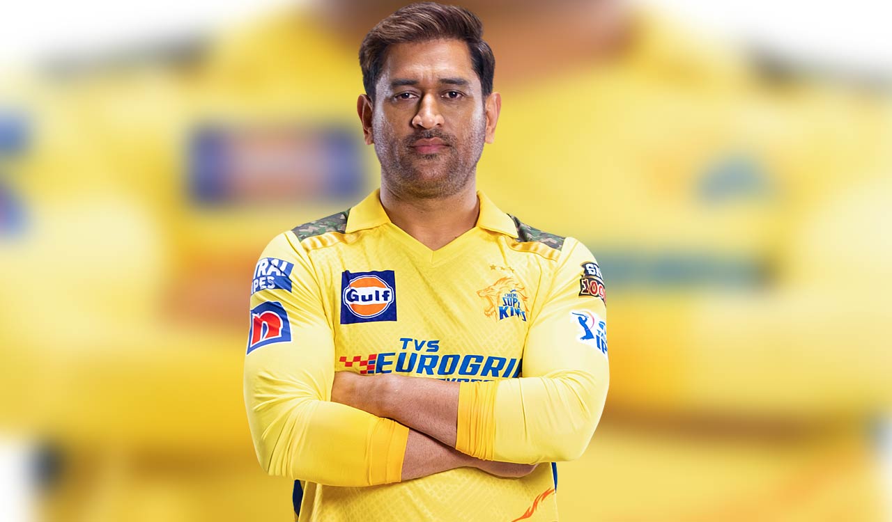 After hinting at a “new role”, MS Dhoni links up with CSK team ahead of IPL 2024