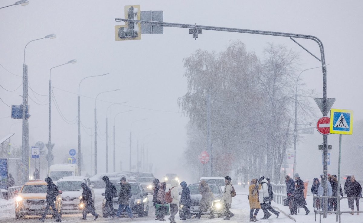 Russian Man Jailed For Writing "No To War" In Snow