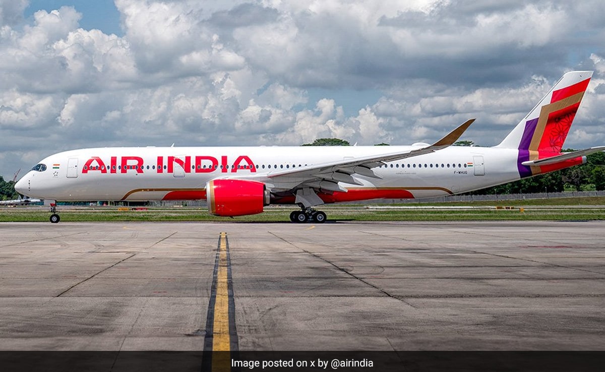 Bengaluru Doctor's Quick Action Saves Passenger's Life on Air India Flight