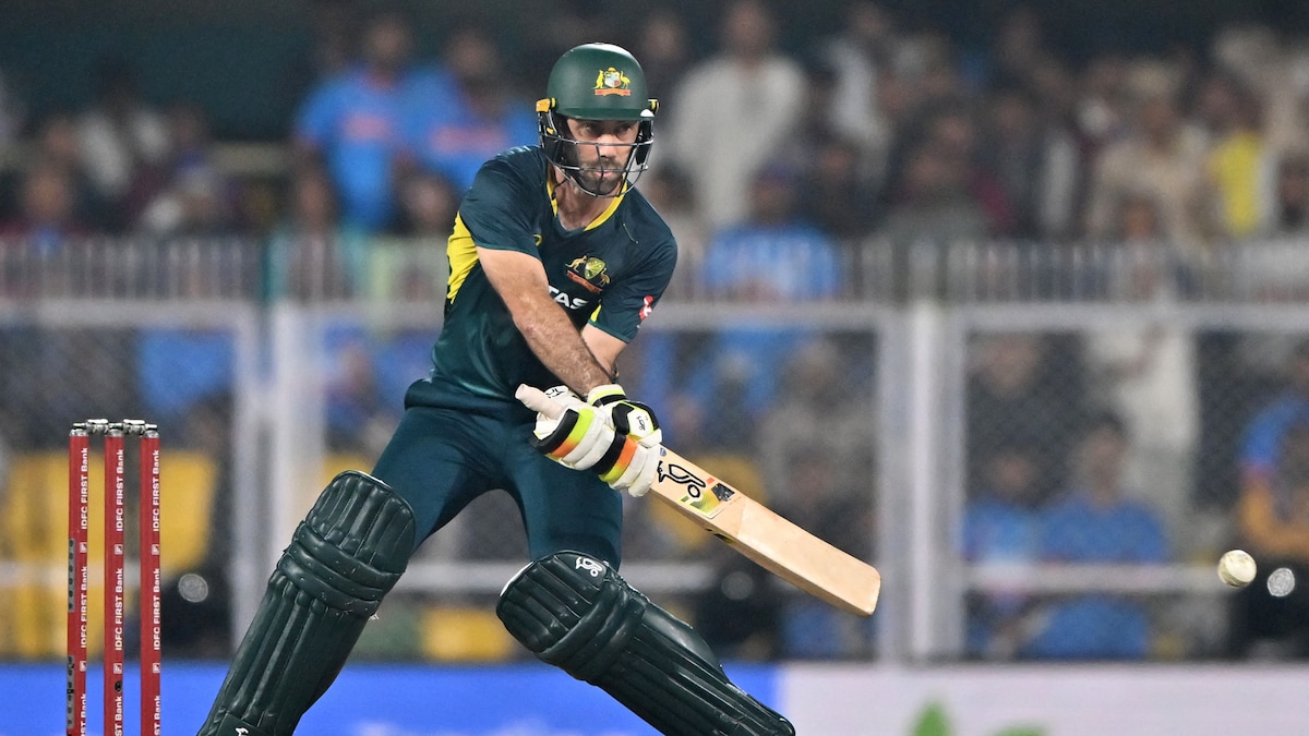 Watch: 16 Needed Off 4 balls, Glenn Maxwell Unleashes Mayhem vs Prasidh