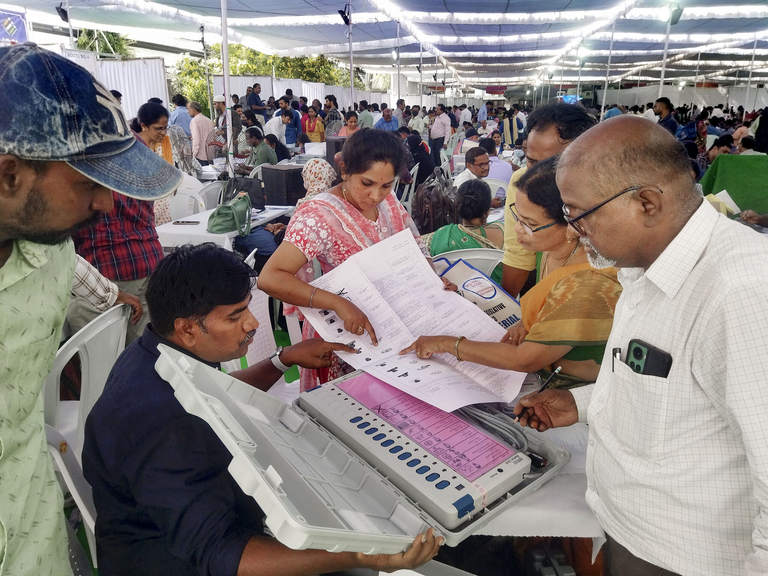 Telangana Votes Today, BJP And Congress Look To Stop KCR Hat-Trick