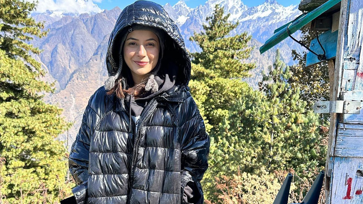 Viral Video Of Shehnaaz Gill Enjoying Local Food While Holidaying In The Hills Wins Over Fans