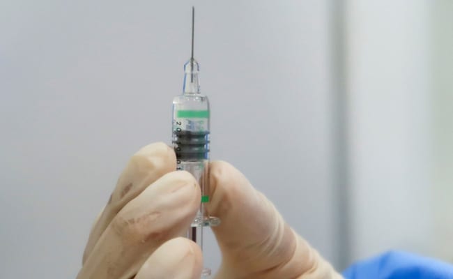 US Approves 1st Vaccine Against Chikungunya Virus