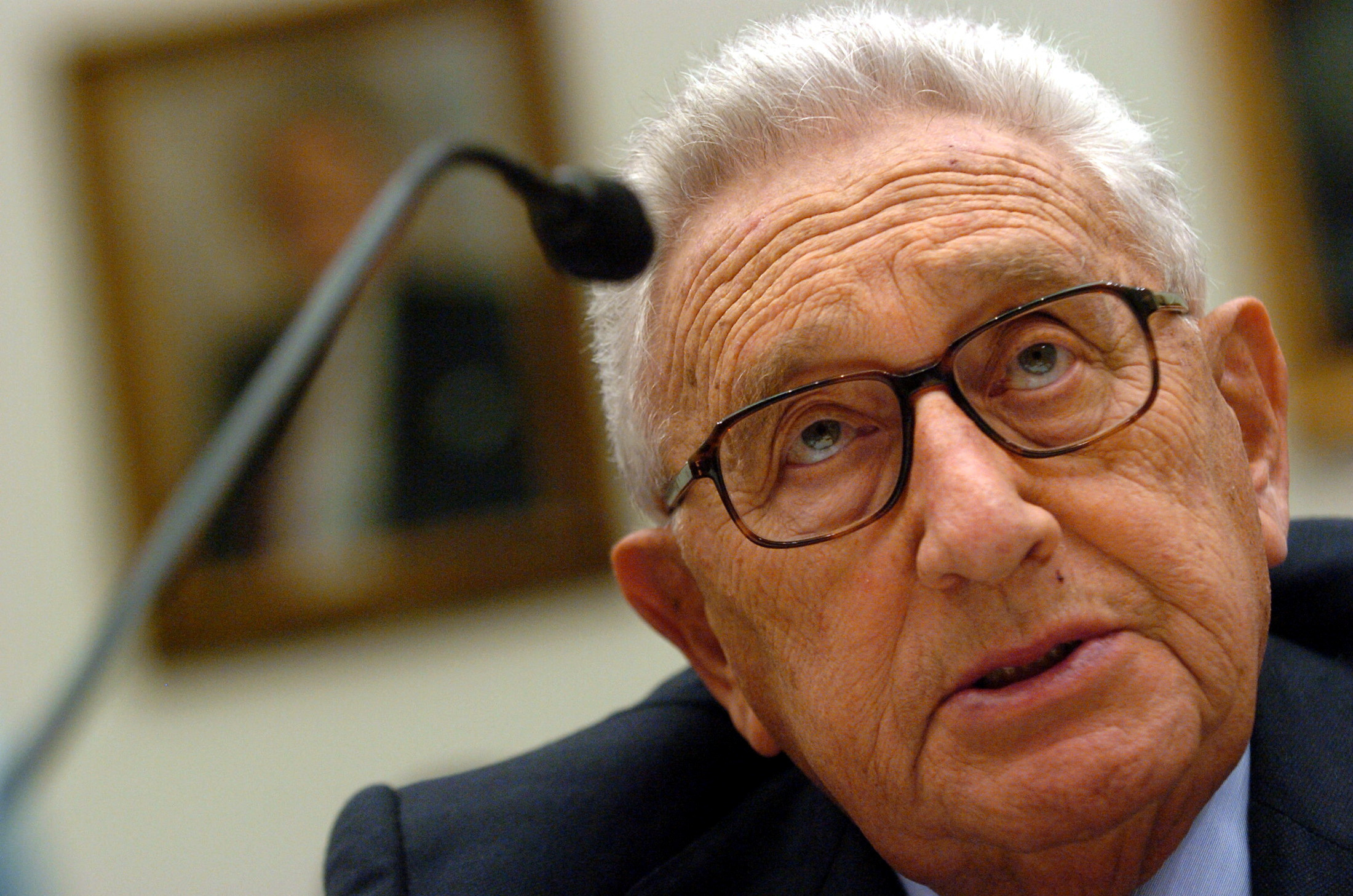 When Henry Kissinger Called Indira Gandhi A B***h, Indians "Bastards"