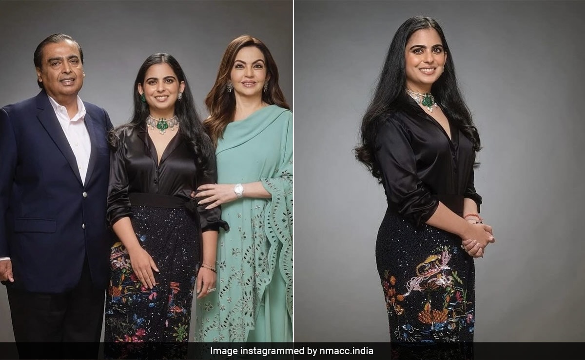 For Jio World Plaza Launch, Isha Ambani's Embellished Skirt And Satin Shirt Was Business Fabulous