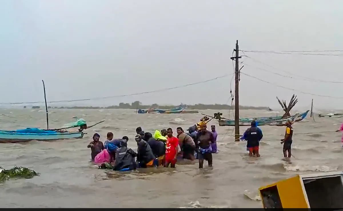 Cyclone Michaung To Make Landfall In Andhra Soon, 8 Dead In Chennai