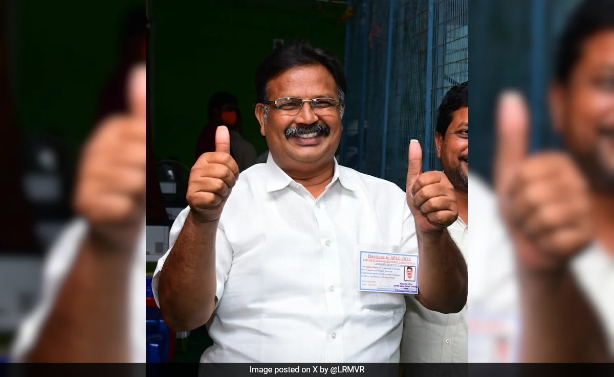 Andhra MLC Shaik Sabjee Dies After Collision Between 2 Cars